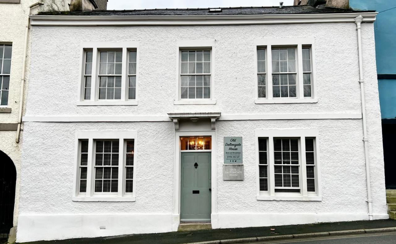 Old Daltongate House Bed and Breakfast Ulverston Exteriör bild